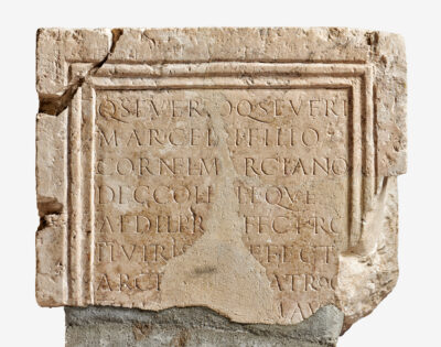 Dédicace en l’honneur de Quintus Severius Marcianus, Musée romain de Nyon